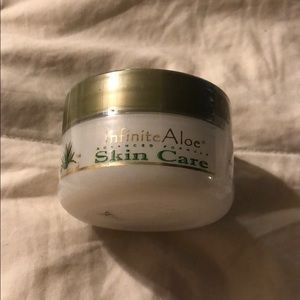 Infinite Aloe Care